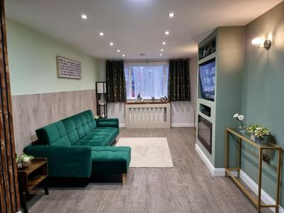 2 Bed Entire House London Zaftastic Stays Tooting