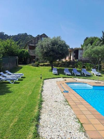 O Meixal, casa rural con piscina y asador