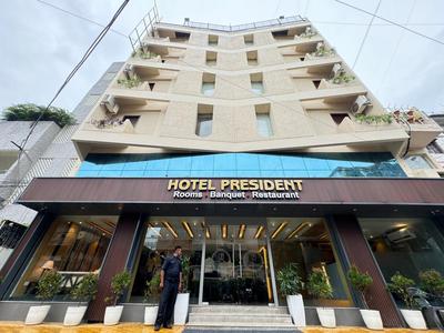 Hotel President