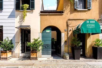 Stylish & cozy Brera District 1BR apartments by Rentopolis