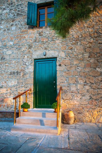 The Artist's Retreat Aegina