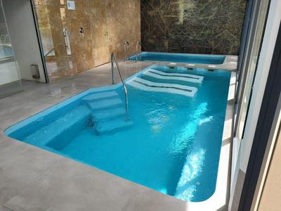 Townhouse with jacuzzi, sauna, beach and barbeque