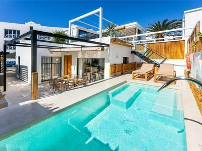 Villa Sunrise Private Pool Corralejo By Holidays Home