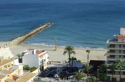 3Bed Penthouse Apt with Private Terrace & Balcony