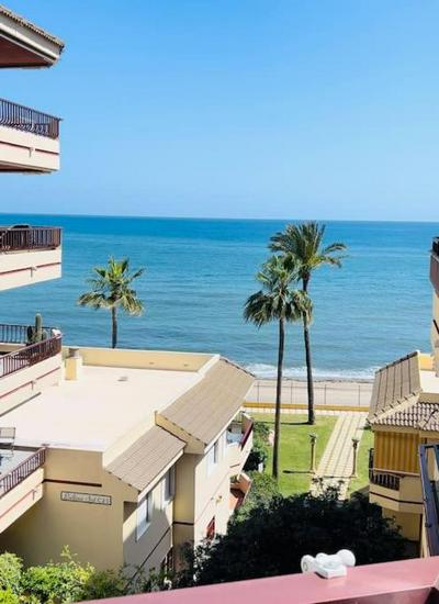 Lubina del Sol Front Line Beach