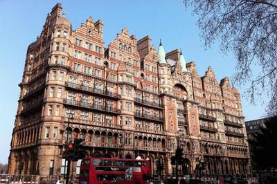 Fantastic 4 bedroom apartment in Russell Square