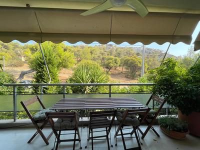Vouliagmeni Green Hill Apartment