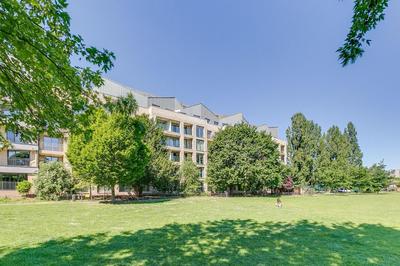 Utopian 3 bedroom Apartment Kilburn