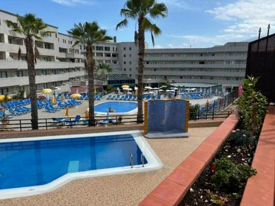 Playa Jardin Terrassenwohnung mit Pool , 100 Meter zum Strand