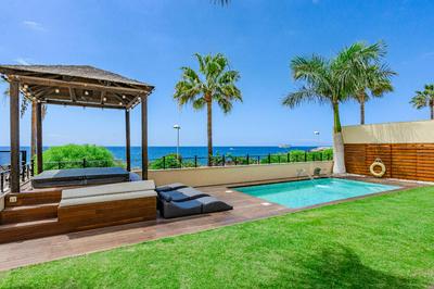 Villa Los Cristianos (Beach & Relax & Golf)