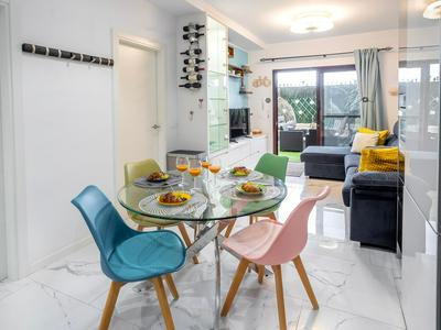 ProApartment Del Mar B82 Modern 1BD apartment with amazing terrace and pool!