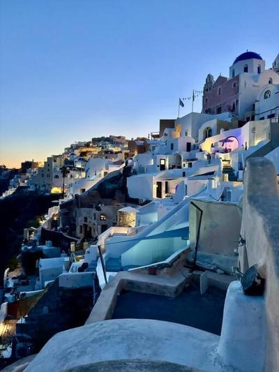 Little Rock Villa - Oia