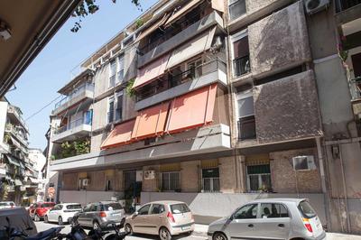 Stylish 1 Bd Apt with Balcony in Kato Petralona
