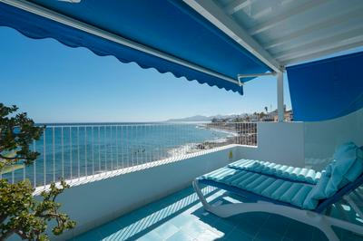 Sea Front Caletón Suite