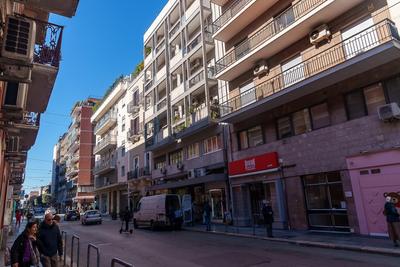Via Prospero Petroni 9 - BARI STAZIONE -