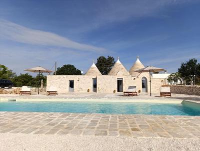 Trulli Fortunato private, heated swimming pool