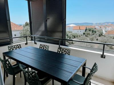 3 Bedroom Apartment La Casa Marcina