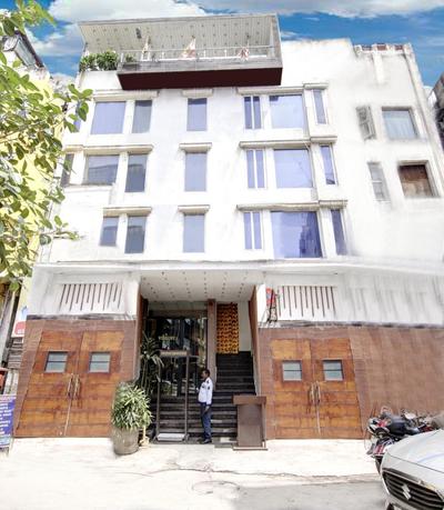 Hotel WK Comfort - Near White Clove