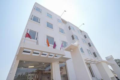 Super Hotel O Ivy Dew drops