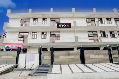 Hotel O Moon Star