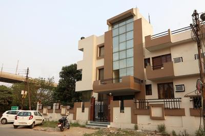 Hotel O Keyz Inn