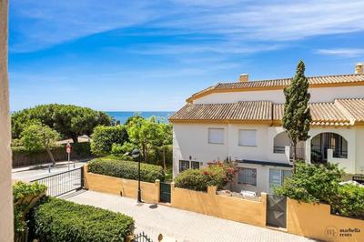Costabella Townhouse Ref #82