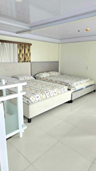 GRAND VIEW UNIT 108 BAGUIO CONDO TRANSIENT by DEI GRATIA