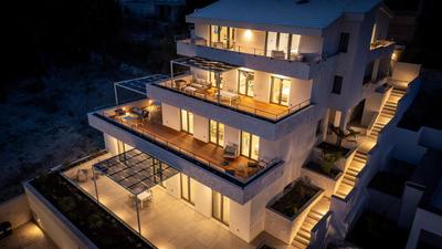 Holiday Resort Almissum - Luxury 11-bedroom villa