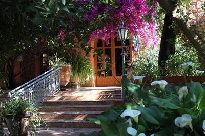 Domaine de la Roseraie Resort