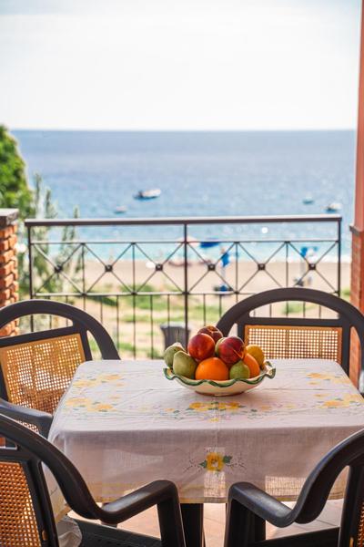 Taormina Beach Front - Mazzeo
