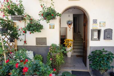 Furore house of Benedetta