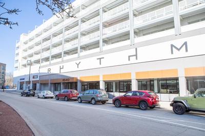Flexhome East Side 1BR R2 - Brady Fiserv Balcony