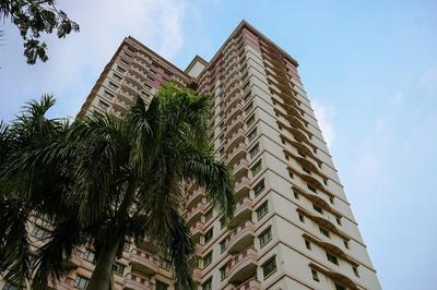 Cozy and Simply Look 2BR at 12nd Floor Puri Garden Apartment By Travelio