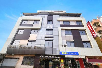 FabExpress Sun Daram Palace