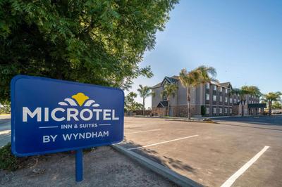 Microtel Inn & Suites by Wyndham Tracy