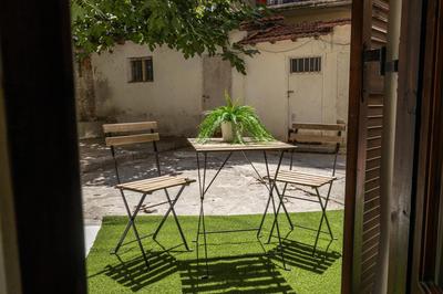 The Cozy Nest, by Jo & Key Living - City Center