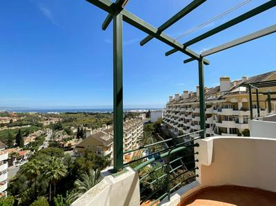 Panoramic views 2 bed apartment