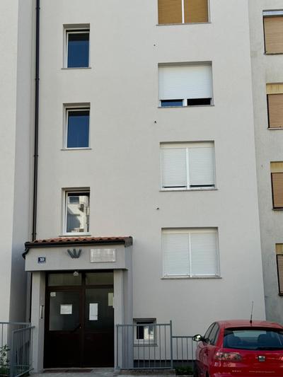 Apartment Tomy