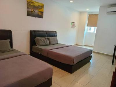 MRJ Hotel Wakaf Che Yeh 1