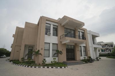 TDI Club Retreat Sector-110