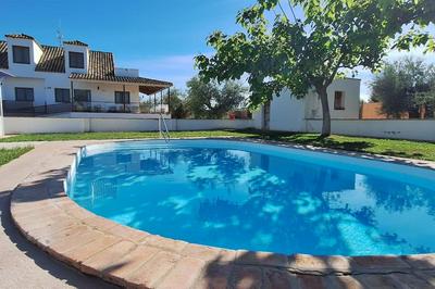El Olivar de Albarizas Casa rural para grupos