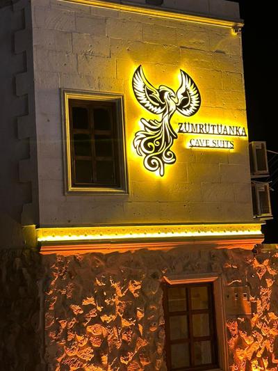 Zümrütü Anka Cave