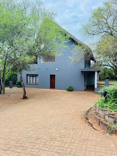 Ndumu Safari Resorts