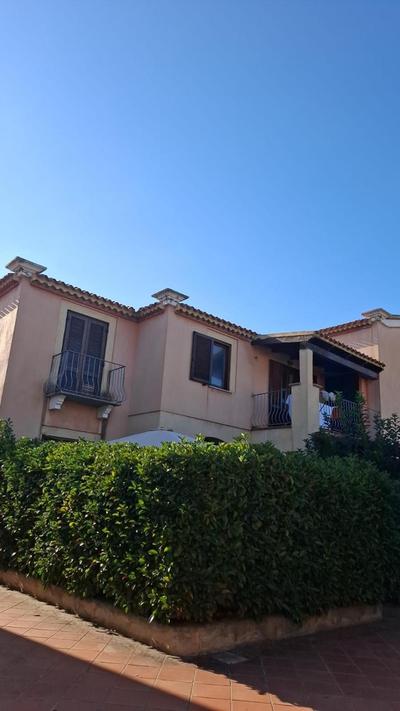 Casa blu Arbatax con giardino e terrazza