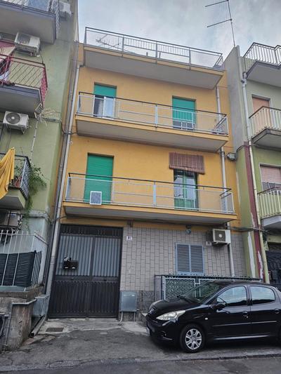 Anna's House near Airport