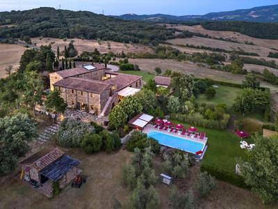 Luxury SPA and retreat in Tuscany