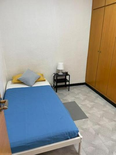 Tranquila y Céntrica Habitación Individual en Vivienda Compartida