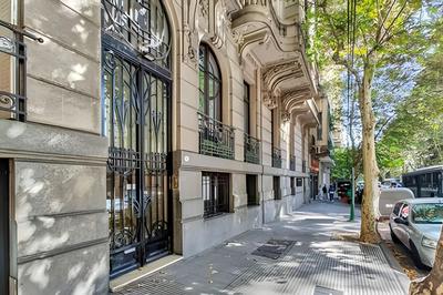 Departamento Familiar Estilo Francés en Recoleta