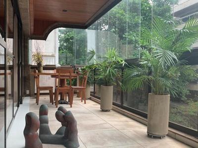 Apartamento de luxo no coração de Ipanema