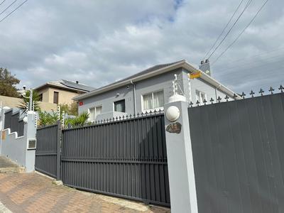 12 Greenpoint Guesthouse